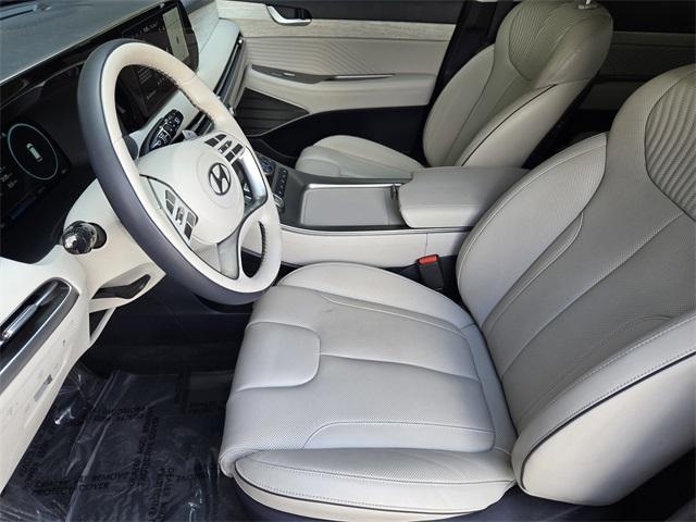 Photo of 2025 Abyss Black Pearl Hyundai PALISADE