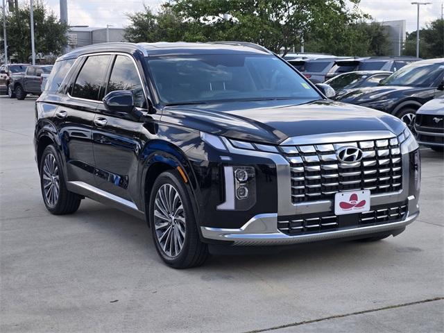 Photo of 2025 Abyss Black Pearl Hyundai PALISADE