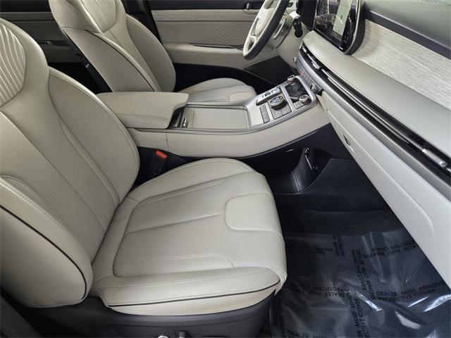 Photo of 2025 Abyss Black Pearl Hyundai PALISADE