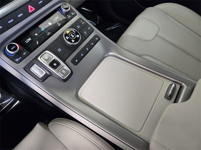 Photo of 2025 Abyss Black Pearl Hyundai PALISADE