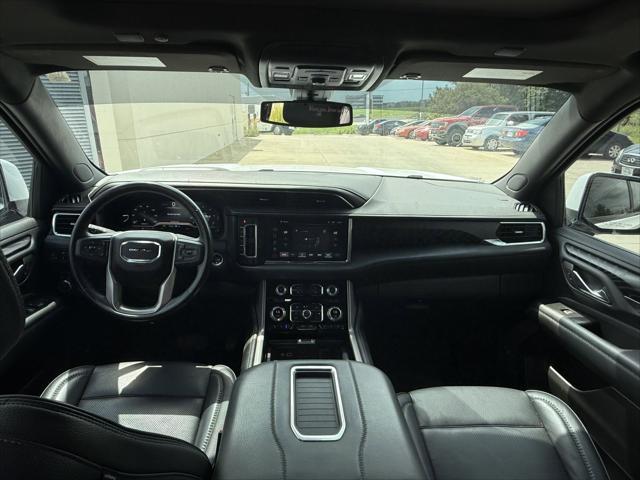 Photo of 2022 Summit White GMC Yukon