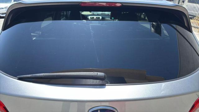 Photo of 2016 Blue Subaru Outback