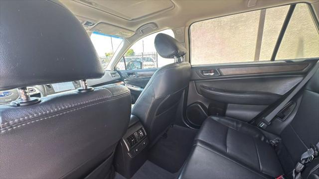 Photo of 2016 Blue Subaru Outback