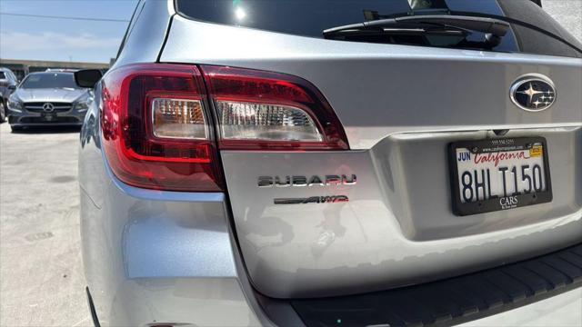 Photo of 2016 Blue Subaru Outback