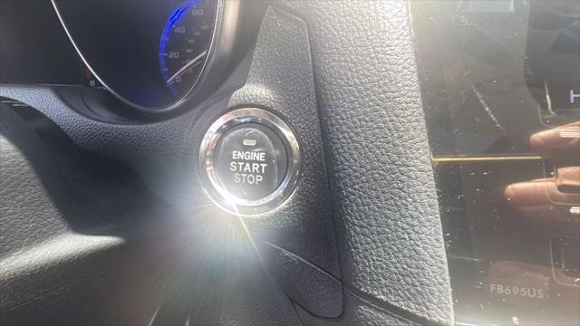 Photo of 2016 Blue Subaru Outback
