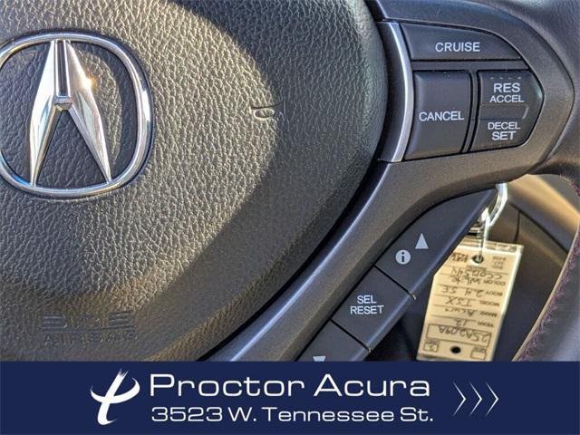 Photo of 2012 White Acura TSX