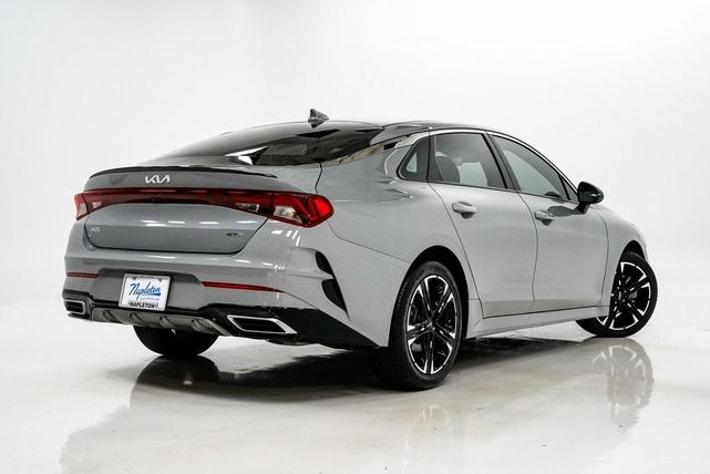 Photo of 2023 Wolf Gray Kia K5