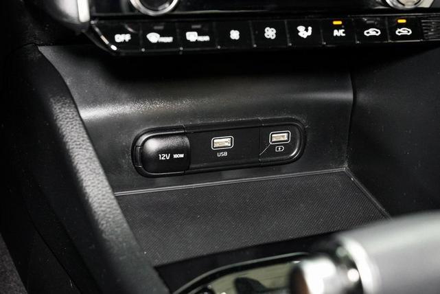Photo of 2023 Wolf Gray Kia K5