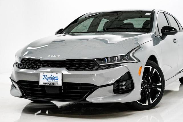 Photo of 2023 Wolf Gray Kia K5