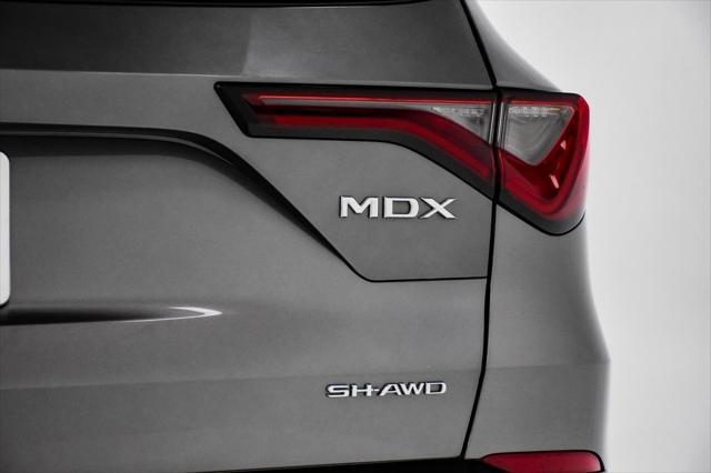 Photo of 2023 Liquid Carbon Metallic Acura MDX