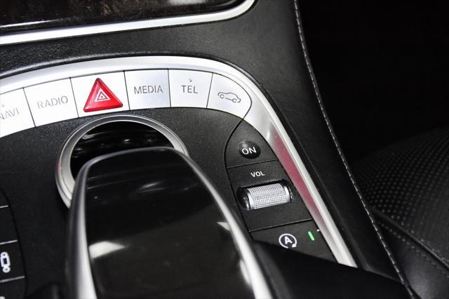 Photo of 2015 Black Mercedes-Benz S-Class