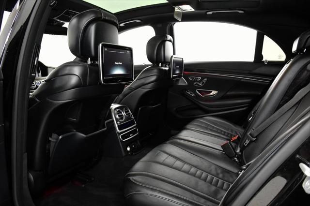 Photo of 2015 Black Mercedes-Benz S-Class