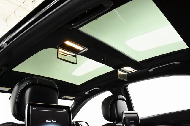 Photo of 2015 Black Mercedes-Benz S-Class