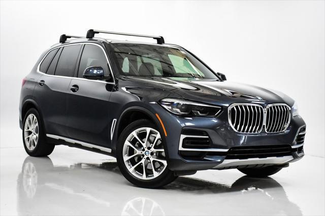 Photo of 2022 Arctic Gray Metallic BMW X5