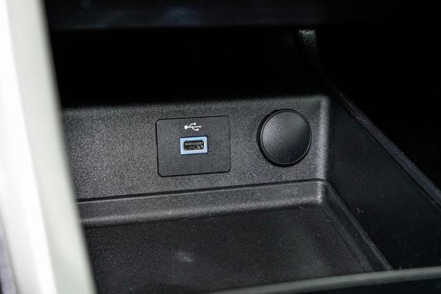 Photo of 2017 Magnetic Ford Fusion