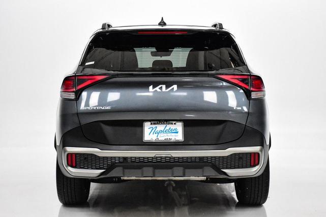 Photo of 2023 Gravity Gray Kia Sportage