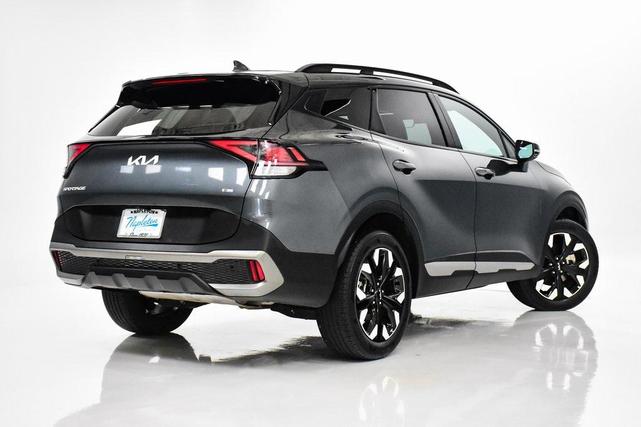 Photo of 2023 Gravity Gray Kia Sportage