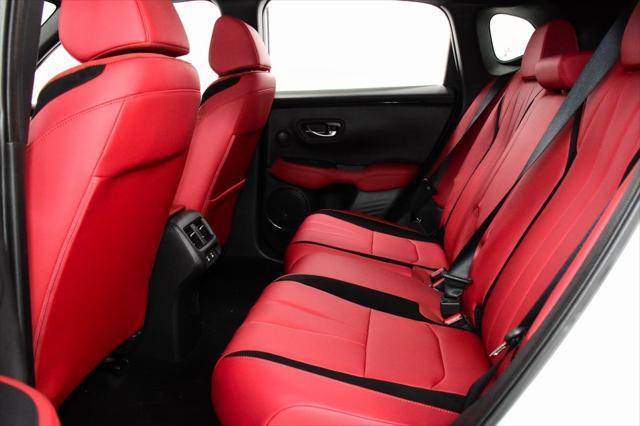 Photo of 2025 White Acura ADX