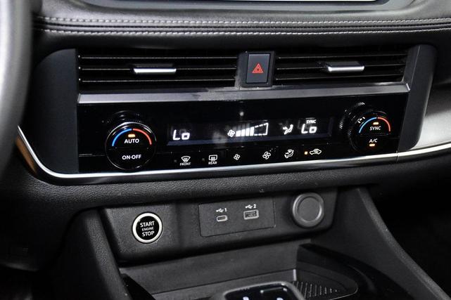 Photo of 2023 Scarlet Ember Tintcoat Nissan Rogue