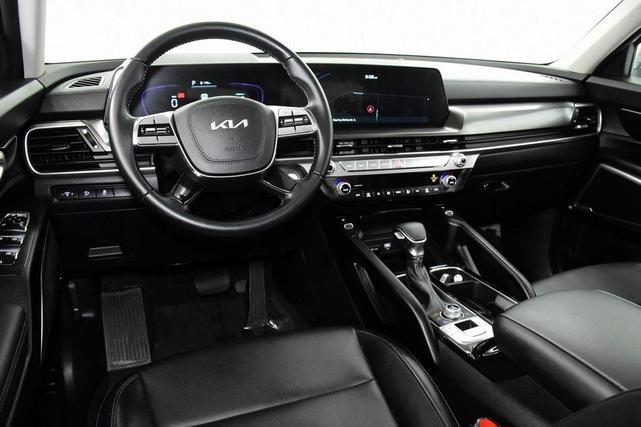 Photo of 2024 Gravity Gray Kia Telluride