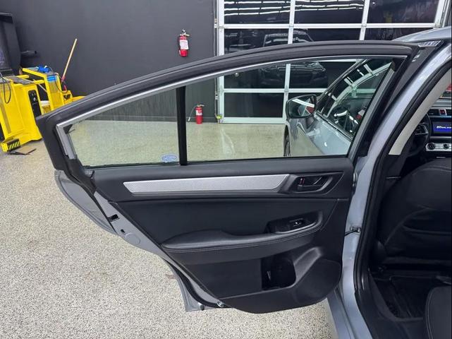 Photo of 2019 Ice Silver Metallic Subaru Legacy