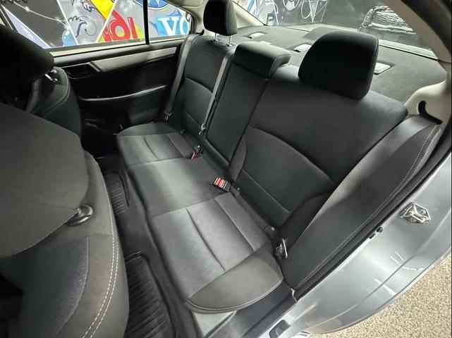 Photo of 2019 Ice Silver Metallic Subaru Legacy