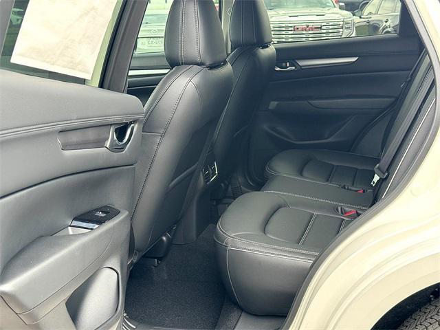 Photo of 2025 Rhodium White Metallic Mazda CX-5