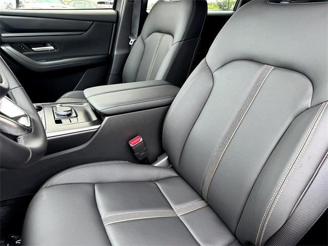 Photo of 2025 Jet Black Mica Mazda CX-90
