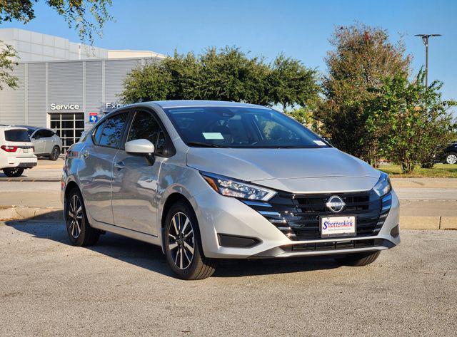 Photo of 2025 Brilliant Silver Metallic Nissan Versa