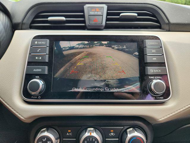 Photo of 2021 Super Black Metallic Nissan Versa