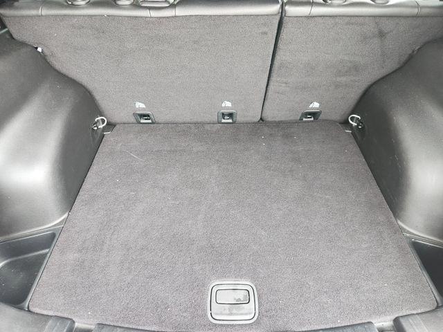 Photo of 2024 Bright White Clearcoat Jeep Compass