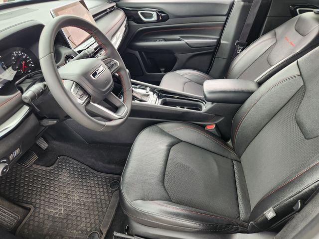 Photo of 2024 Bright White Clearcoat Jeep Compass