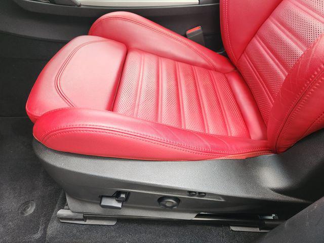 Photo of 2024 Vesuvio Gray Metallic Alfa Romeo Stelvio