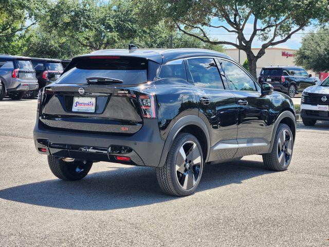 Photo of 2025 Super Black Nissan Kicks