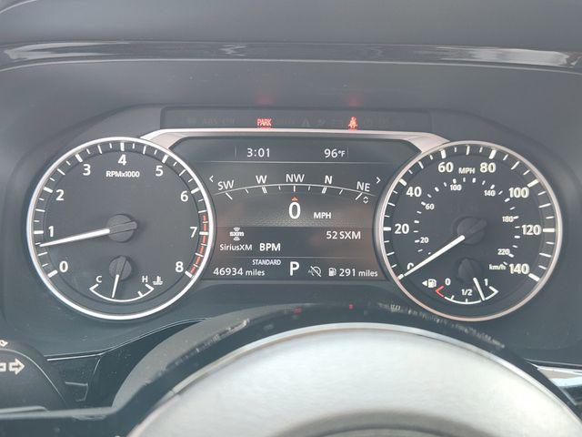 Photo of 2023 Brilliant Silver Metallic Nissan Pathfinder