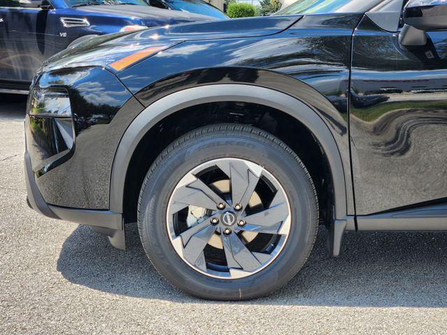 Photo of 2026 Super Black Nissan Rogue