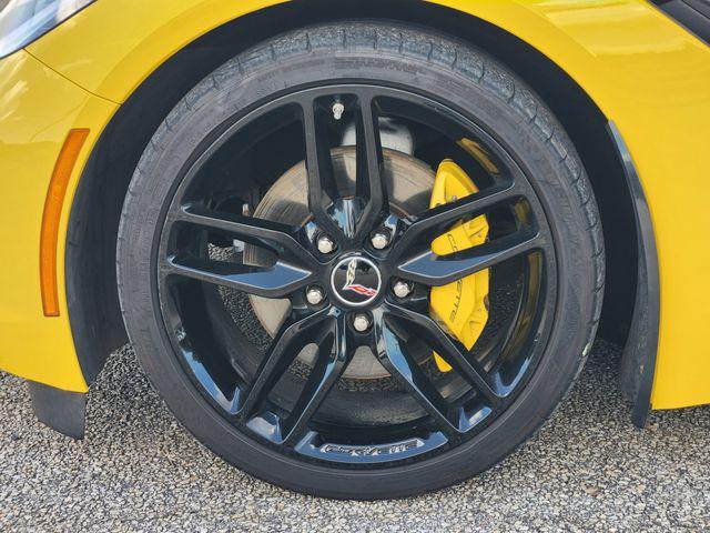 Photo of 2015 Velocity Yellow Tintcoat Chevrolet Corvette