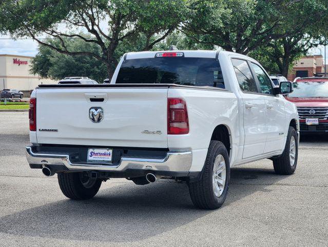 Photo of 2023 Bright White Clearcoat RAM 1500