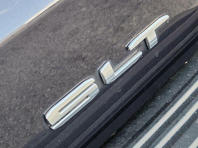 Photo of 2023 Titanium Rush Metallic GMC Yukon XL