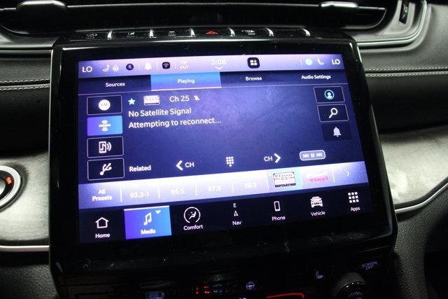 Photo of 2024 Diamond Black Jeep Grand Cherokee L