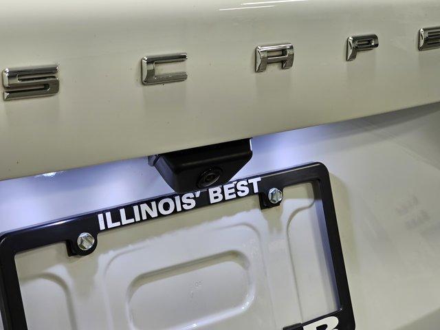 Photo of 2022 Oxford White Ford Escape