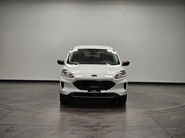 Photo of 2022 Oxford White Ford Escape