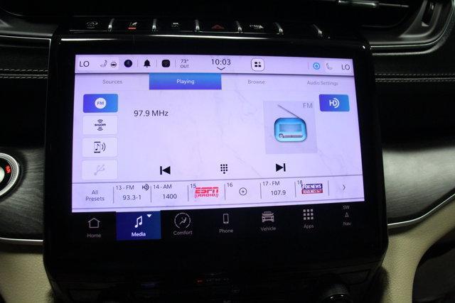 Photo of 2024 Diamond Black Jeep Grand Cherokee L