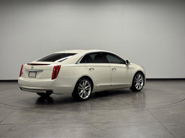 Photo of 2013 White Diamond Clearcoat Cadillac XTS