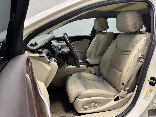Photo of 2013 White Diamond Clearcoat Cadillac XTS