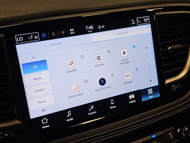 Photo of 2026 Diamond Black Chrysler Pacifica
