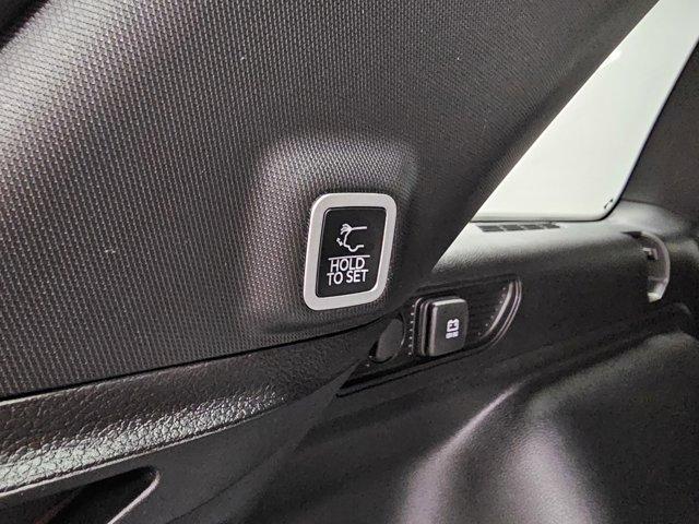 Photo of 2025 Bright White Clearcoat Jeep Grand Cherokee