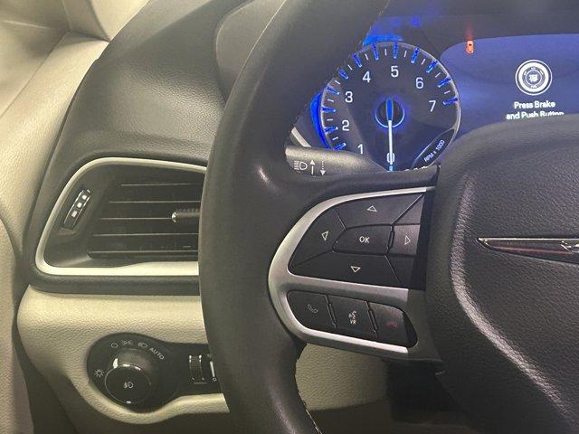 Photo of 2023 Granite Crystal Clearcoat Metallic Chrysler Pacifica
