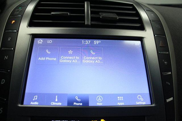 Photo of 2020 Ceramic Pearl Metallic Lincoln MKZ
