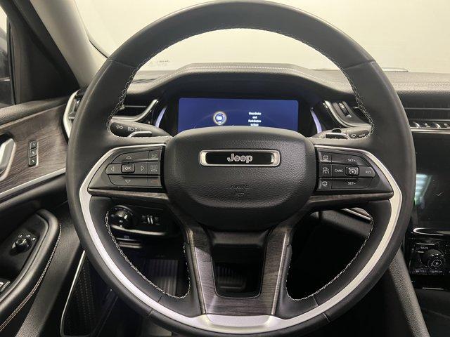 Photo of 2023 Bright White Clearcoat Jeep Grand Cherokee 4xe